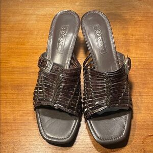 Brighton New Chocolate Brown Size 8 Slip On Heels Made in Brazil Beautiful